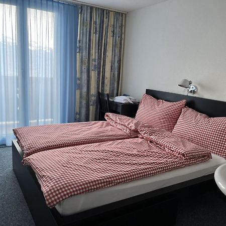 Guesthouse Sonnegg เฮลิเกินชเวนดิ ภายนอก รูปภาพ